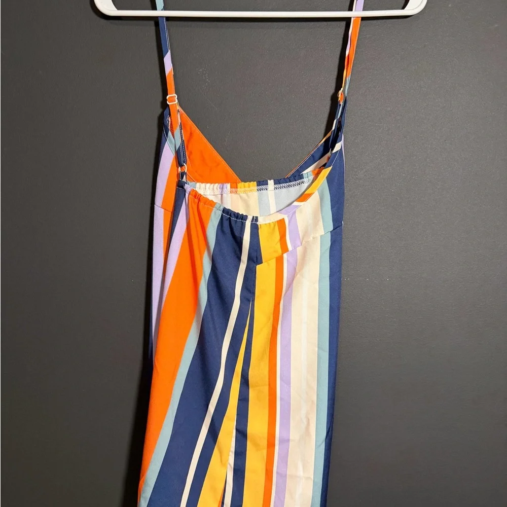 Loness Strappy Tank. - Picture 6 of 7
